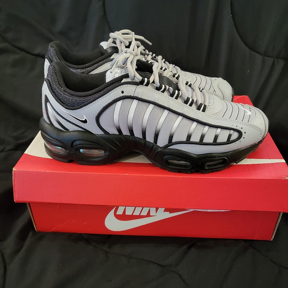 Nike Air Max Tailwind IV